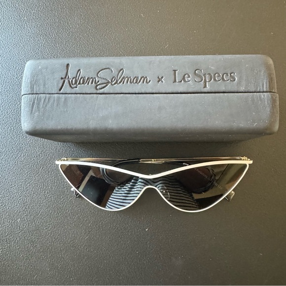 Adam Selman x Le Specs The Fugitive White & Gold Cateye Sunglasses - Picture 2 of 11